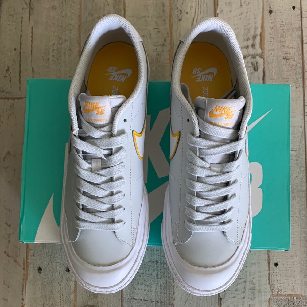 🌼NIKE🌼 SB BLAZER ZOOM LOW XT ‘Pure Platinum’ - Picture 3 of 10
